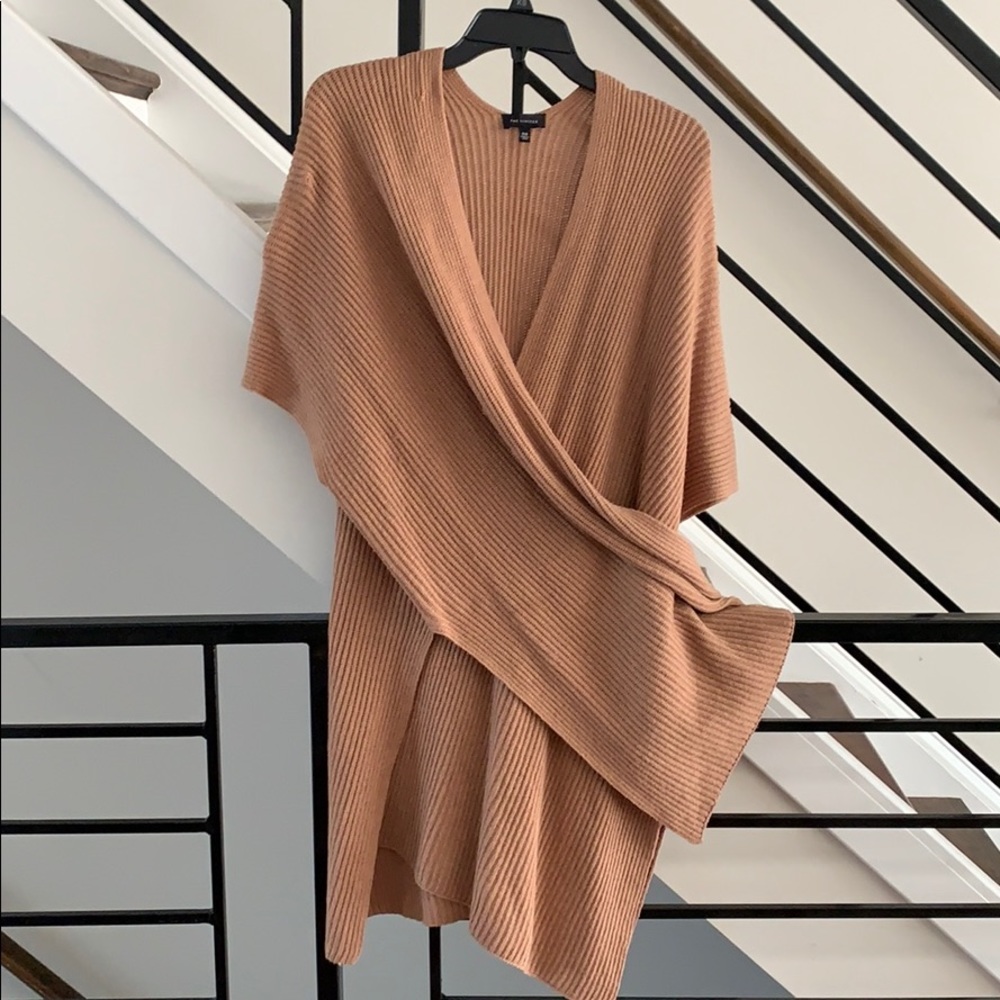 Cardigan. - Picture 3 of 3